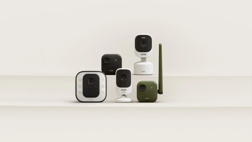 The five-camera Blink lineup including the Mini 4K+ and Mini Pan-Tilt 2K+, official Amazon photo